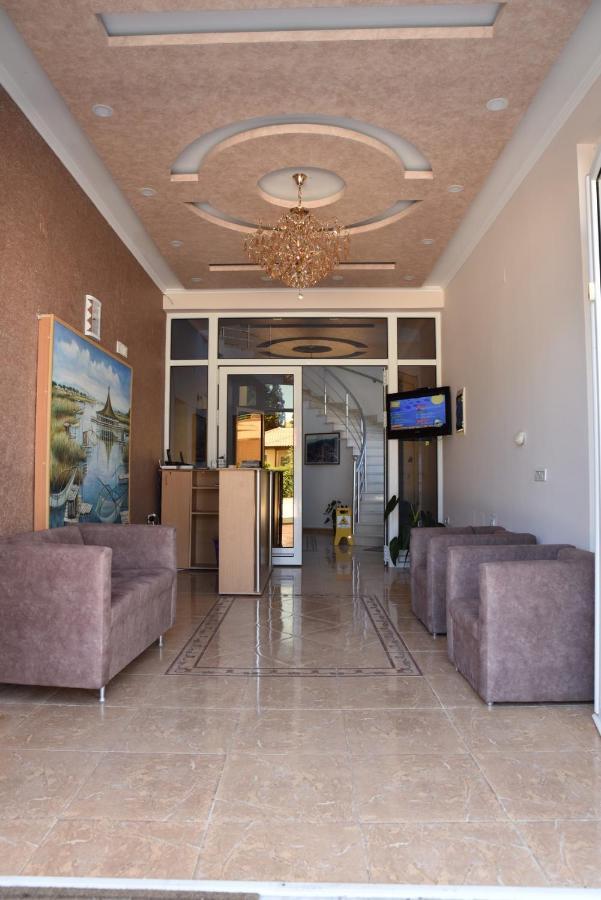 Apartments Fati & Flori Ulcinj Buitenkant foto