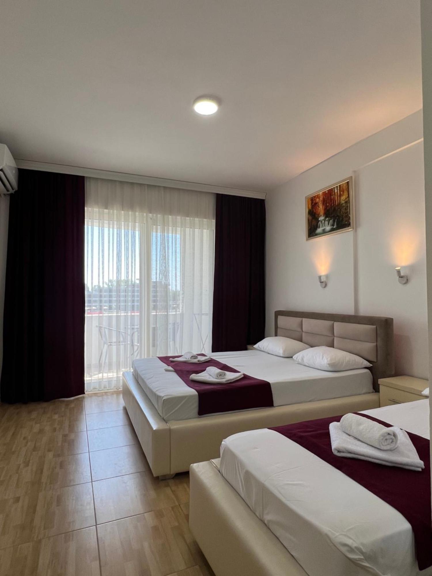 Apartments Fati & Flori Ulcinj Buitenkant foto